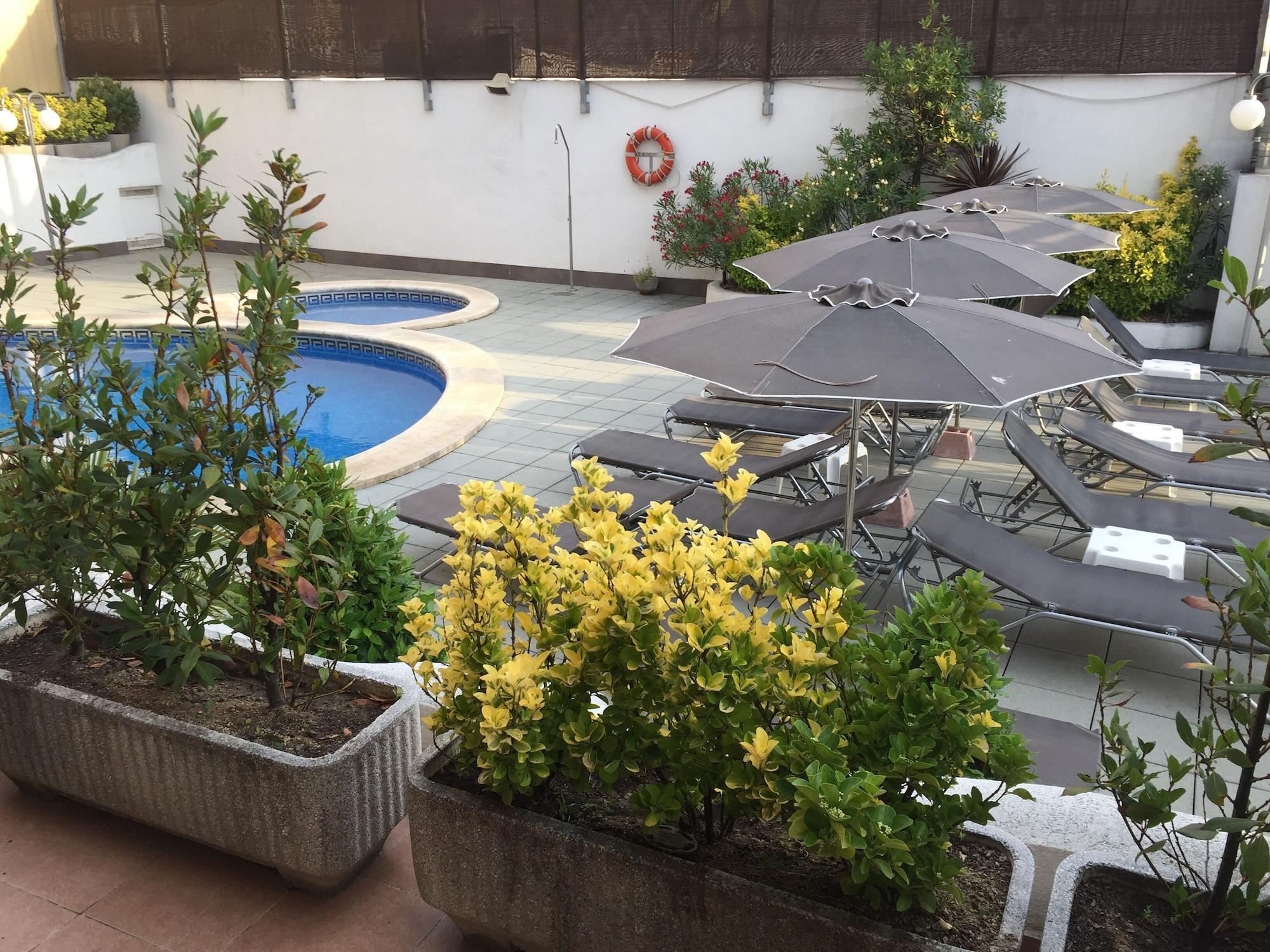 Petit Palau - Adults Only Hotel Blanes Exterior foto